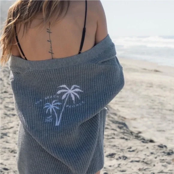 SOLD! THE BEACH PEOPLE Gray Twin Palms Chunky Knit Open Front Cardigan XL/2XL - Picture 3 of 16